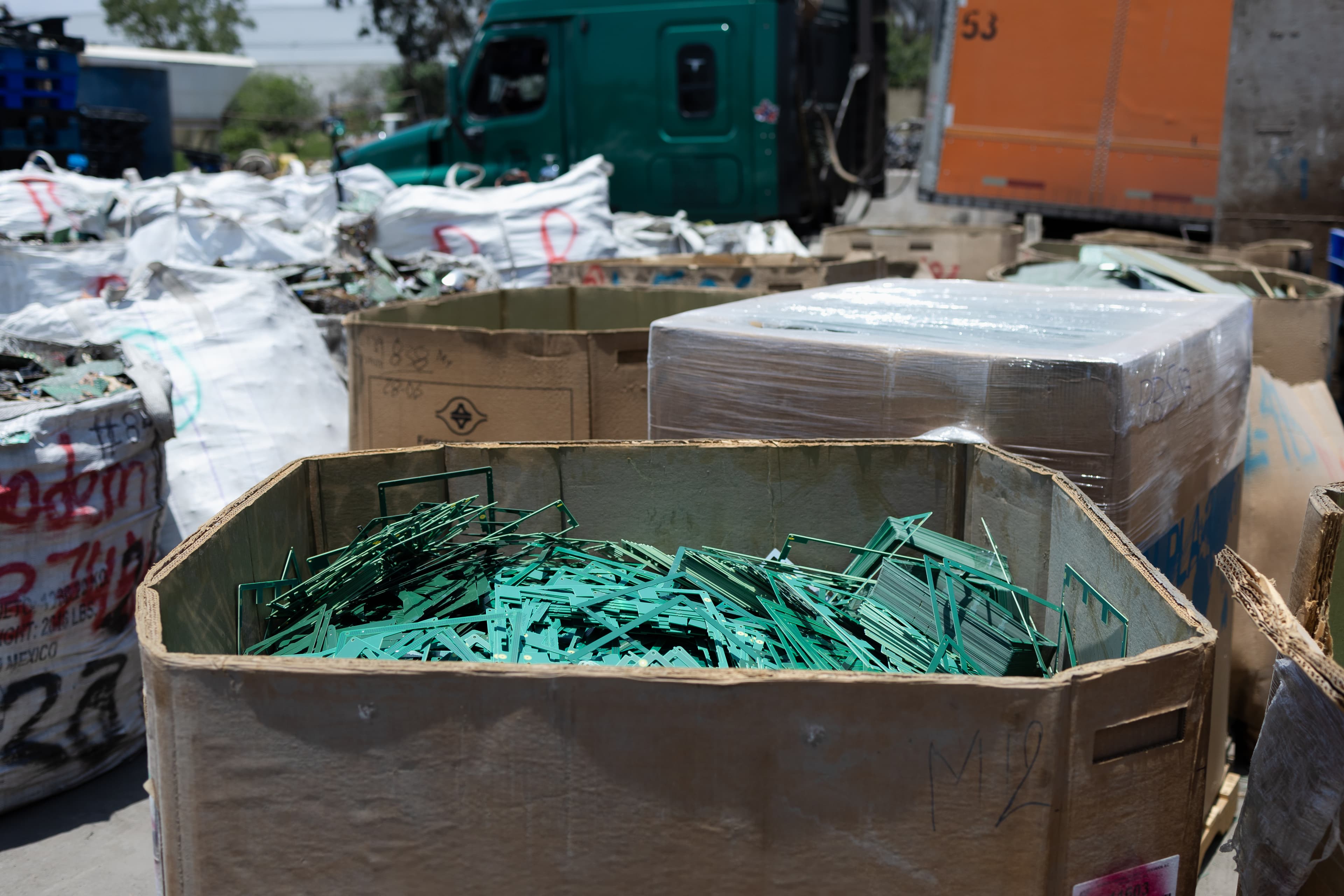 Planta de reciclaje electrónico de Recibásicos