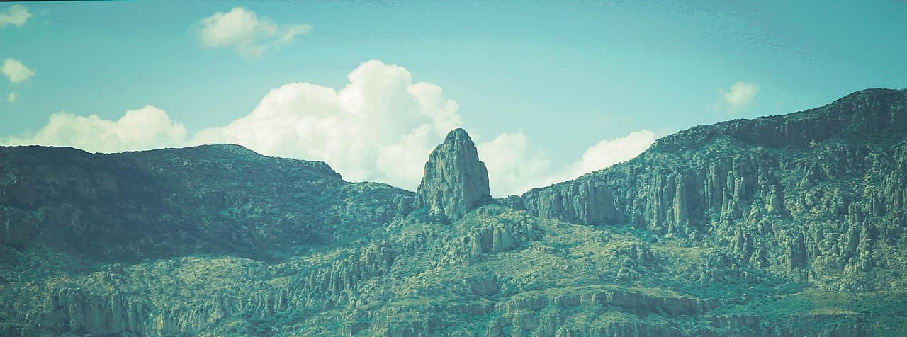 Prácticas sostenibles en procesamiento de residuos electrónicos